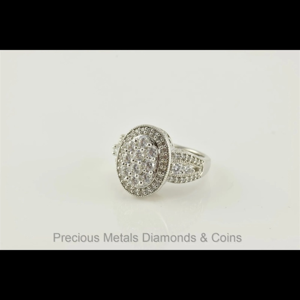 IMENA Sterling Silver 3tcw Cubic Zirconia Oval Halo Statement Ring Sz: 5